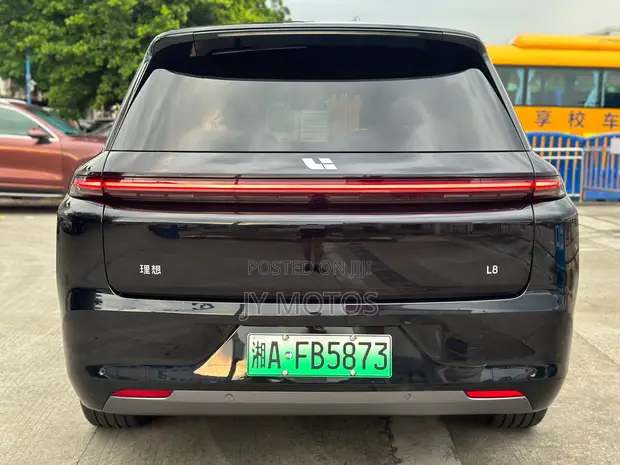 Li Auto L8 Pro 2024 Black - 1