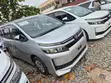 Toyota Voxy 2016 - 2