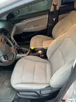 Hyundai Elantra 2017 Silver - 5