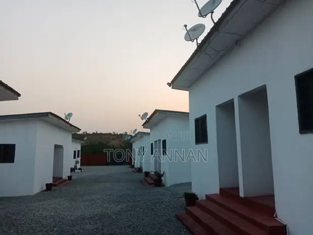 15-Bedroom Apartment for Sale in Cape Coast Metropolitan - 1