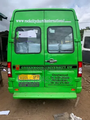 Mercedes-Benz Sprinter 2010 - Green