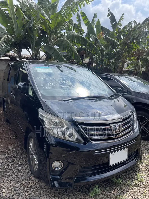 Toyota Alphard 2.4 Petrol AWD 2013 Black - 1