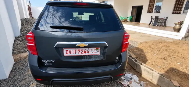 Chevrolet Equinox 2017 Gray - 1
