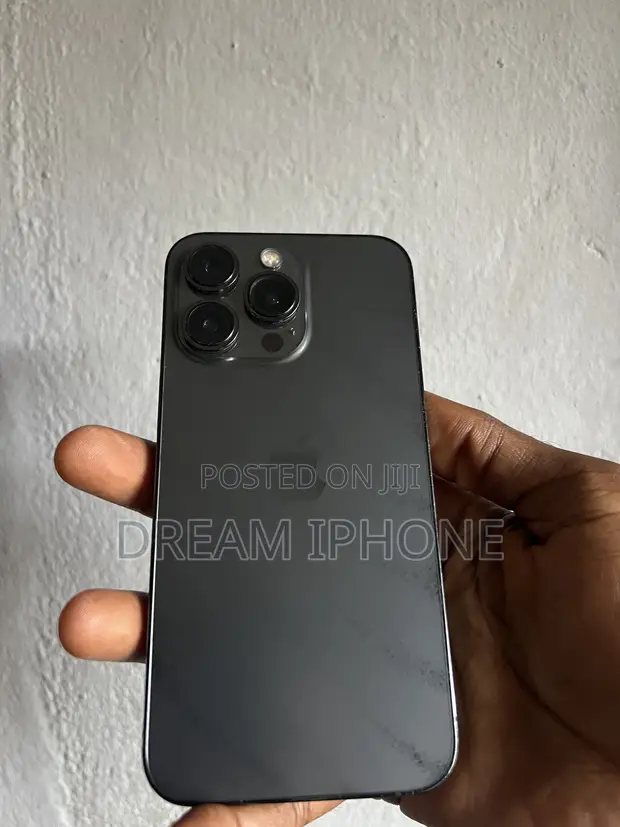 Apple iPhone 13 Pro 128GB Graphite - 1