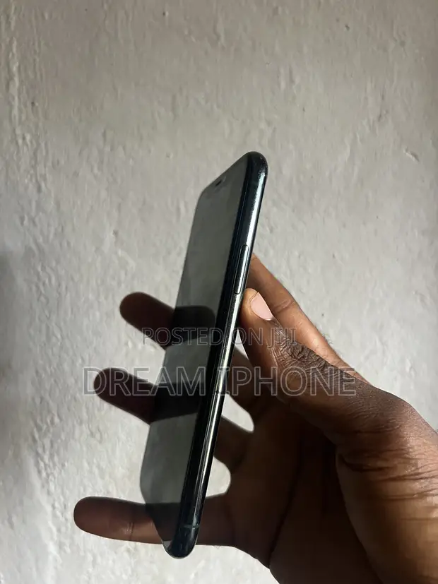 Apple iPhone 11 Pro 256 GB Green - 1