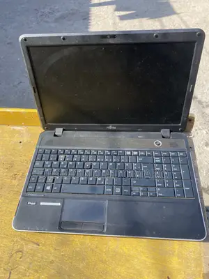 Fujitsu Lifebook A557 Laptop - Intel Core i5, 4GB RAM, 512GB SSD