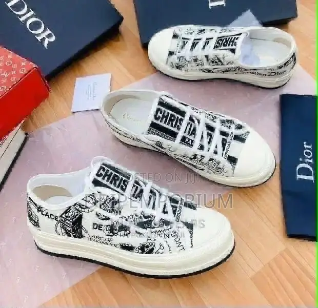 Dior Oblique Walk'n'Dior Sneakers - 1