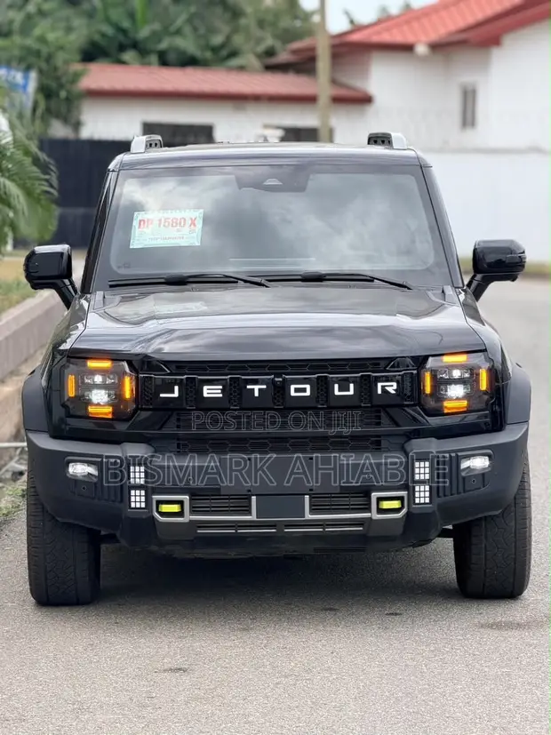 New Jetour T2 2.0 Petrol AWD 2025 Black - 1
