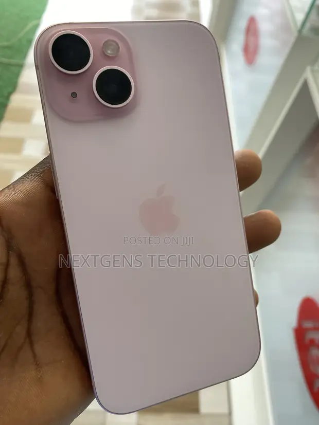 Apple iPhone 15 128GB Pink - 1