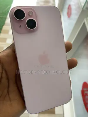 Apple iPhone 15 128GB Pink
