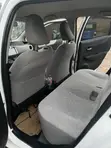 Toyota Vitz 1.3 AWD 5dr 2012 White - 2