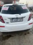 Toyota Vitz 1.3 AWD 5dr 2012 White - 4