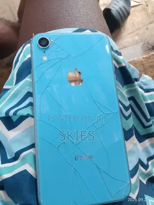 Apple iPhone XR 64GB Blue