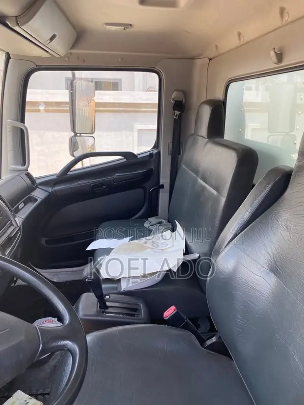 21ft Hino Box Truck - 2017 - 1