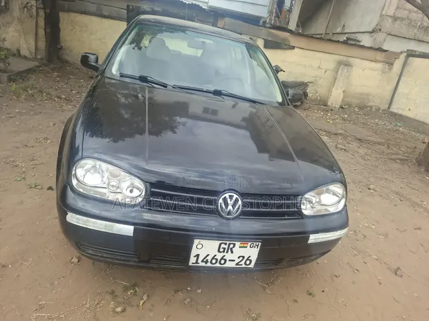 Volkswagen Golf 1.6 Hatchback 2000 Black - 1