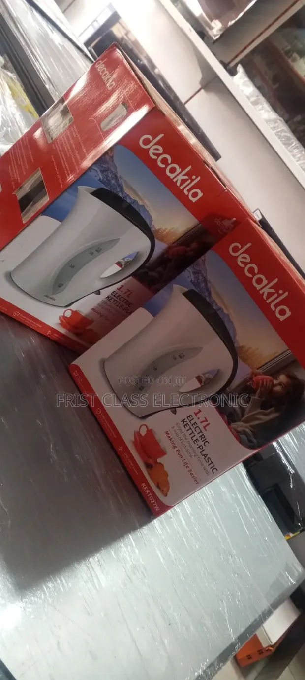 Decakila 1.7L Corded Electric Kettle - White - 1