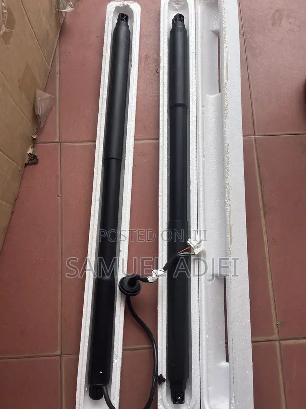 Honda CR-V 2023-2025 Boot Hooks - 1