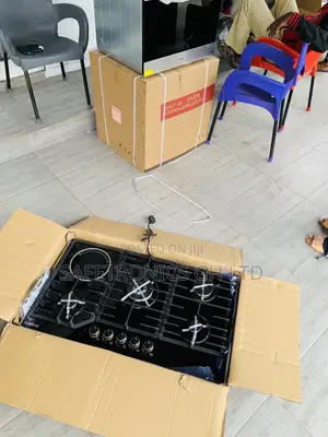 Brand New Kenwood 90cm Black Hob (4 Gas + 1 Electric)