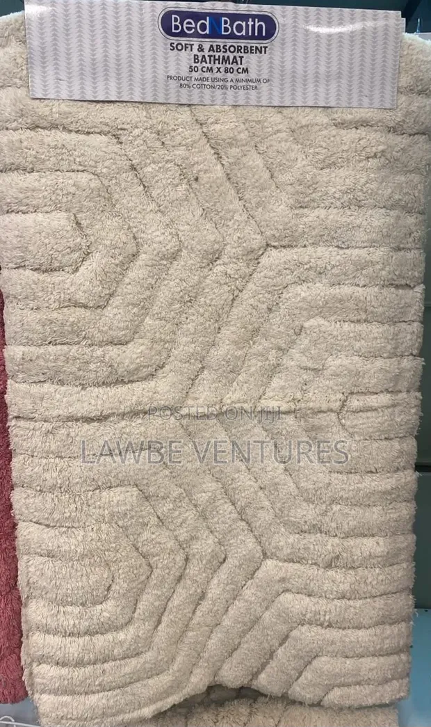 Bath Mats & Towels - 50cm x 80cm - 1