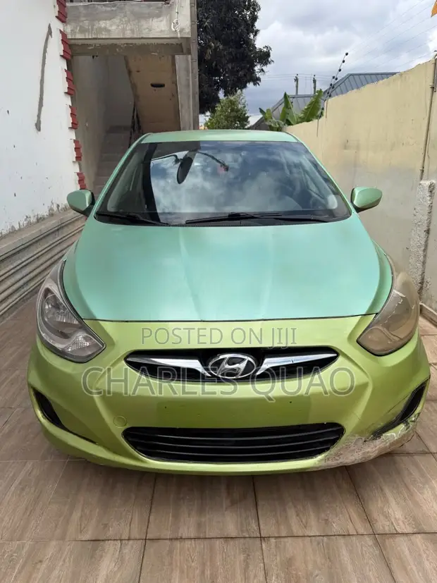 Hyundai Accent 2014 Green - 1