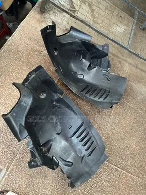 Mercedes-Benz C250 Mudguard - 2011-2013