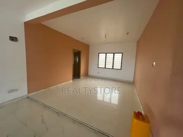 4 Bedroom Apartment for Rent in Oscar Junction, Accra - 1