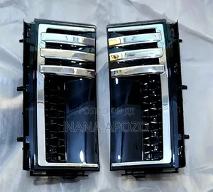 Range Rover Vogue L322 Chrome Side Grille Pair (2002-2012)