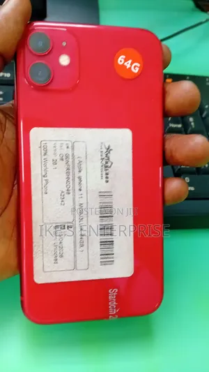 Apple iPhone 11 64GB Red