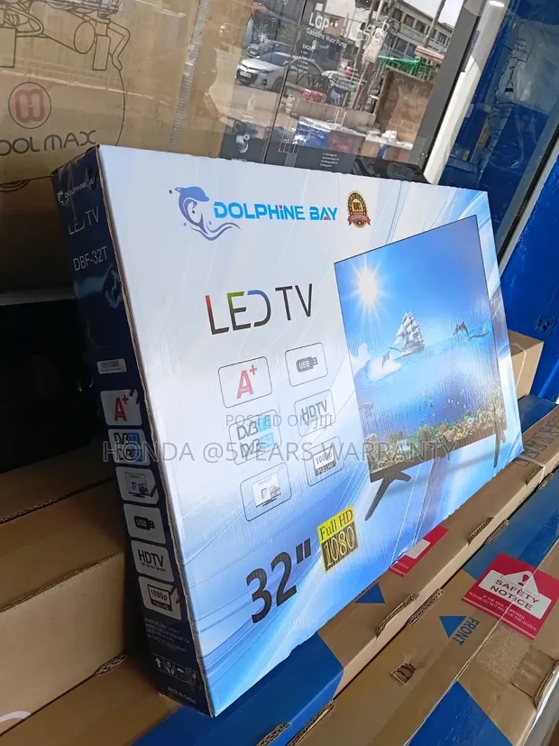 Dolphine Bay 32-inch Digital TV - 1