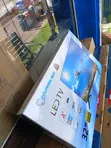 Dolphine Bay 32-inch Digital TV - 2
