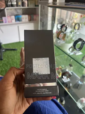 Tom Ford Oud Wood Eau de Parfum