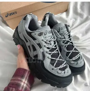 Asics Gel-Pickax Sneakers - Brand New