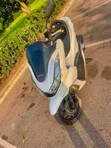 Honda PCX 125 Scooter - 1