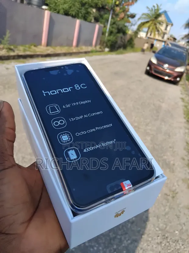 New Huawei Honor 8C 64GB Blue - 1