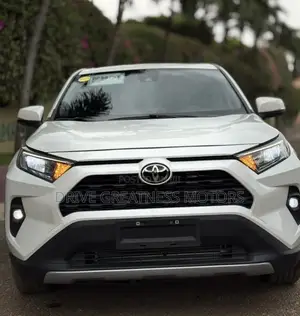 2023 Toyota RAV4 XLE AWD