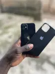 Apple iPhone 12 64GB Black - 1