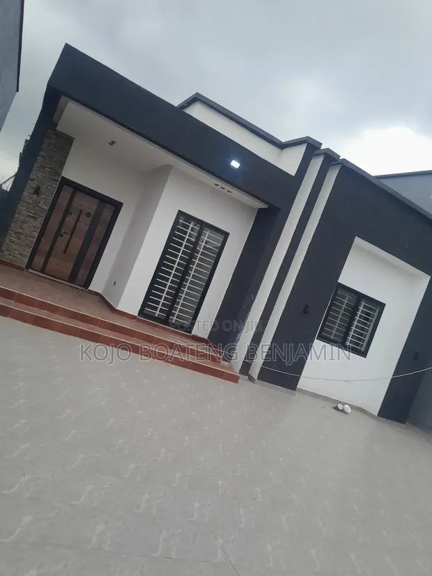 3-Bedroom House for Sale in Oyarifa Mall Area - 1