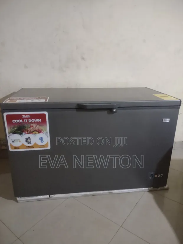 Zara Chest Freezer 392L - Used 1 Week - 1
