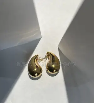 Chunky Gold Waterdrop Statement Earrings