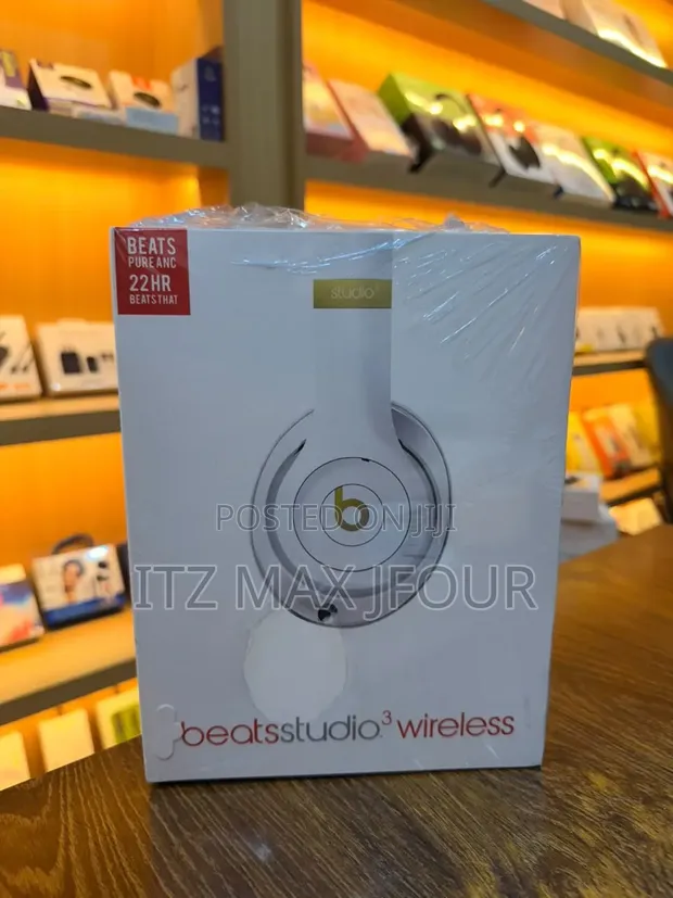 Beats Studio3 Wireless Headphones - Original - 1