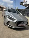2017 Hyundai Elantra SE Sedan - 3