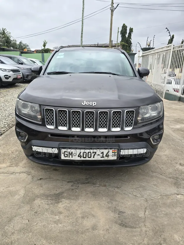 Jeep Compass Limited 2010 Black - 1