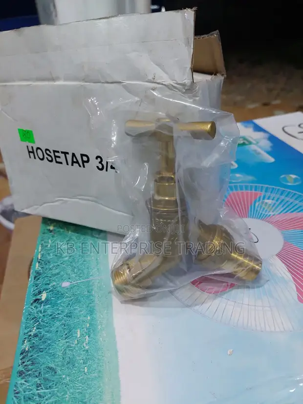 3/4-Inch Heavy-Duty Brass Hose Tap - 1