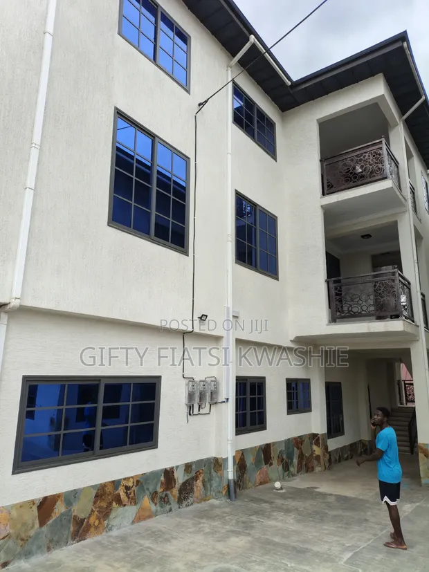 2 Bedroom Apartment for Rent in Santasi, Kumasi Metropolitan - 1