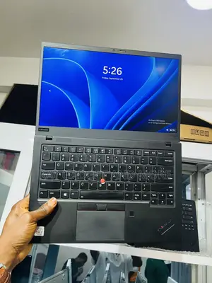 Lenovo ThinkPad X1 Carbon Gen 8 Laptop