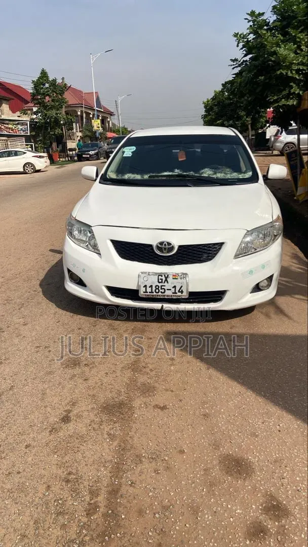 2010 Toyota Corolla S 4dr Sedan (1.8L 4cyl 4A) White - 1