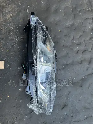 Mitsubishi L200 Headlight (2018-2020)