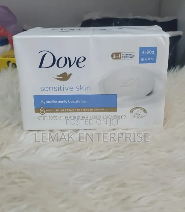 Dove Sensitive Skin Hypoallergenic Beauty Bars (4-Pack) - 1