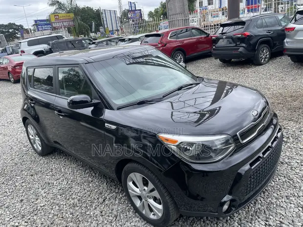 Kia Soul Hatchback 2016 Black - 1
