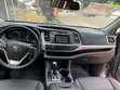 Toyota Highlander LE 2019 Brown - 4